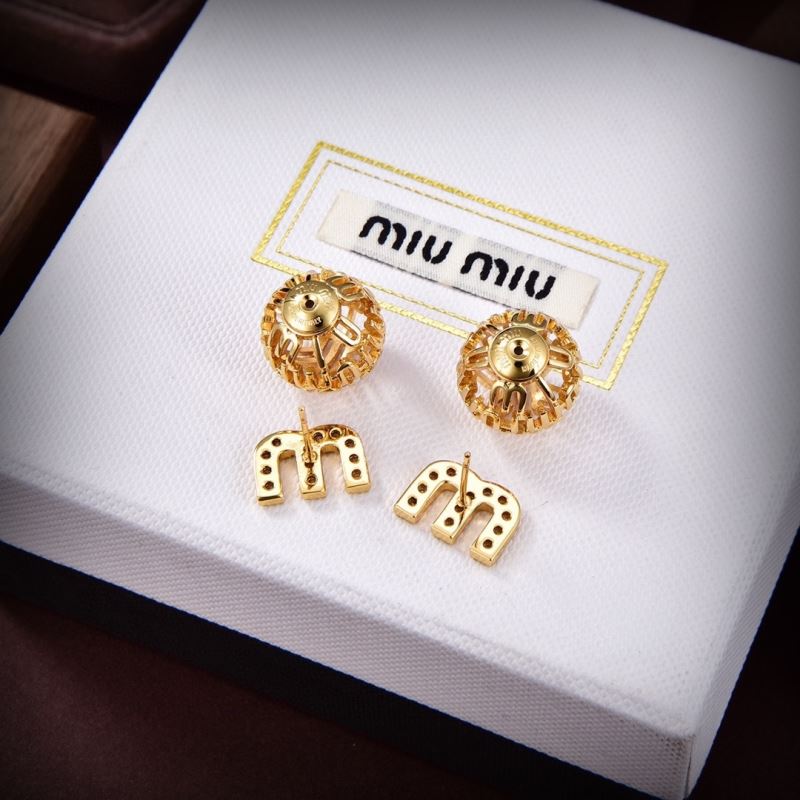 MIUMIU